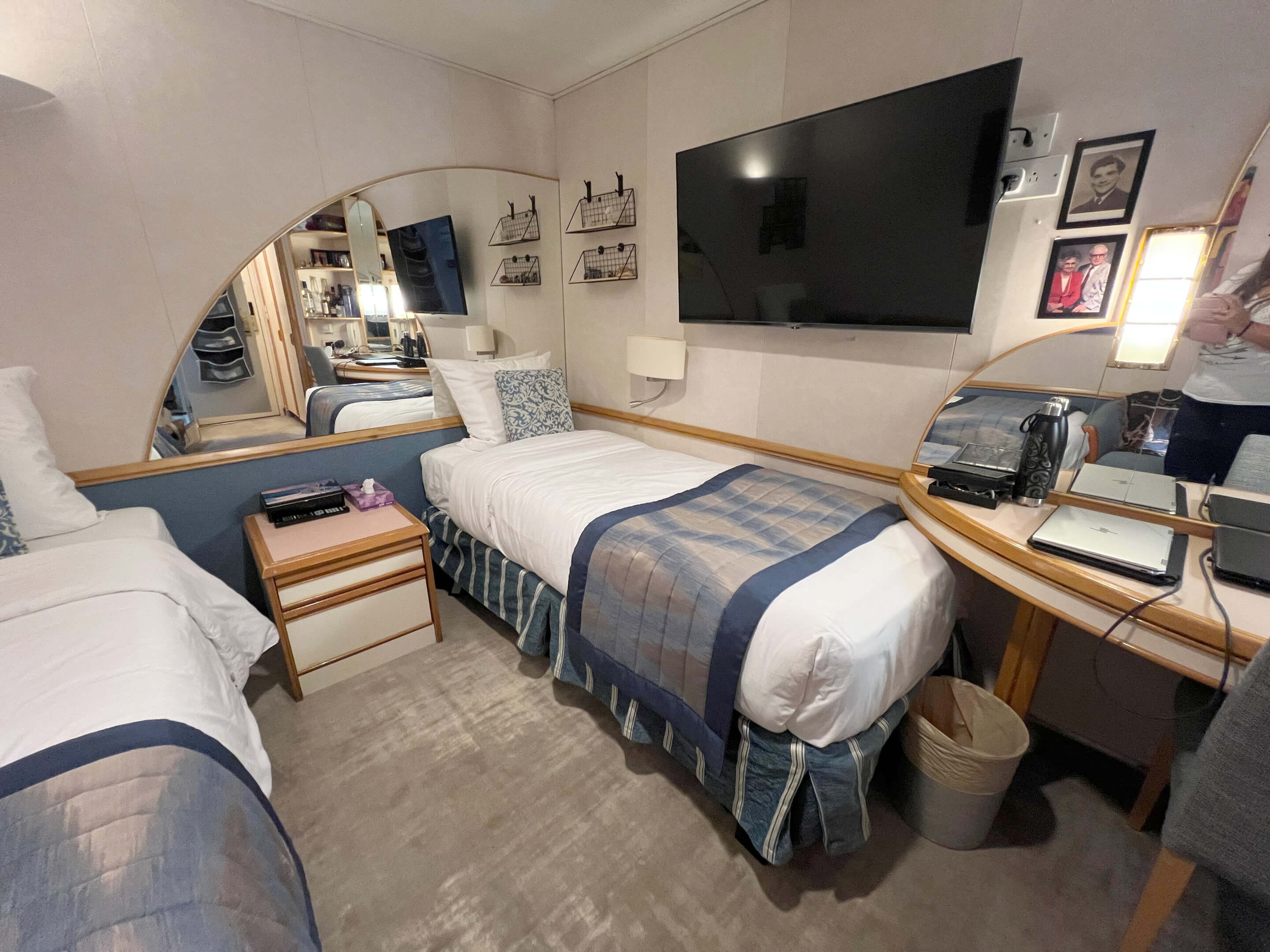 Cabin 4135 Interior