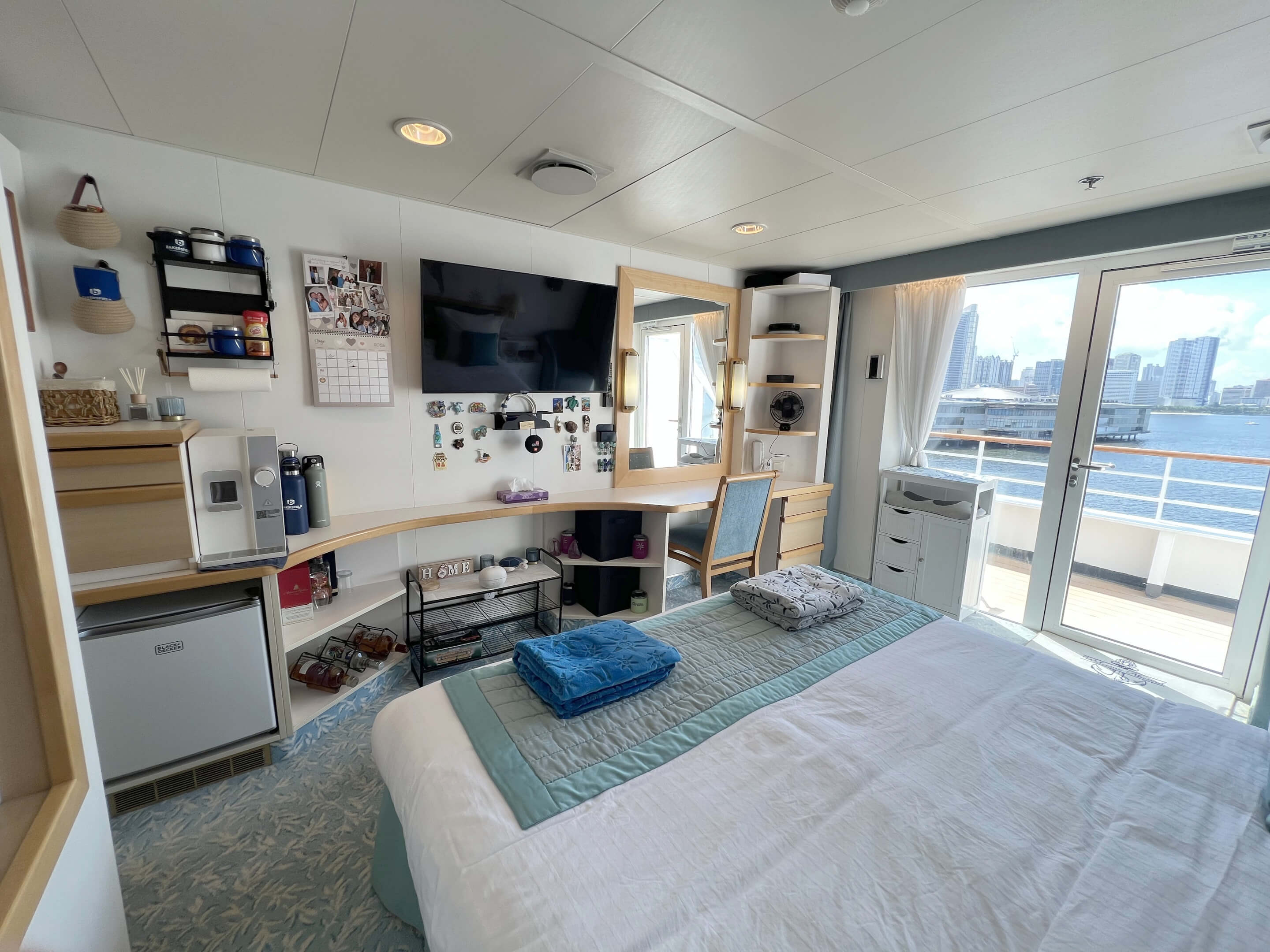 Cabin 8008 Interior